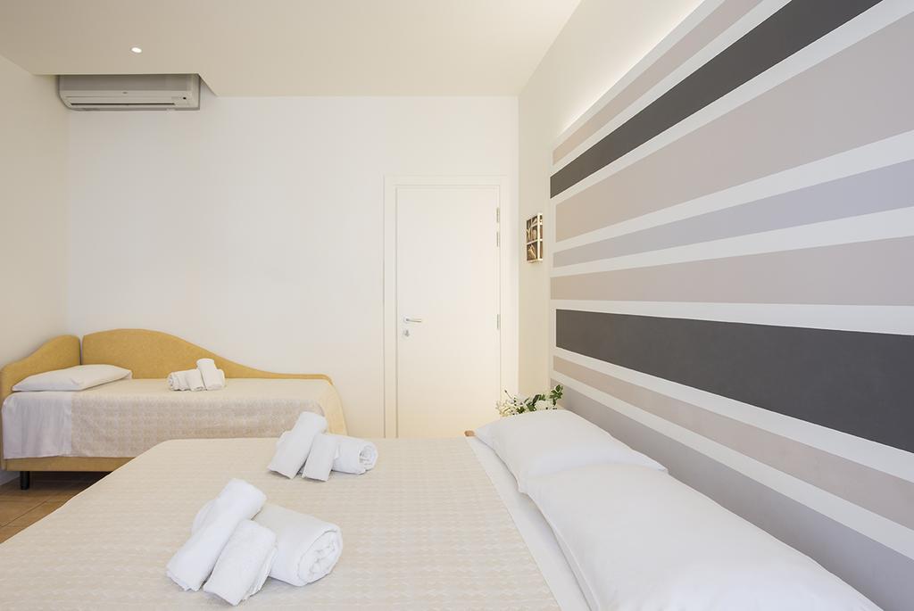 Hotel Pacific Cattolica Exterior foto